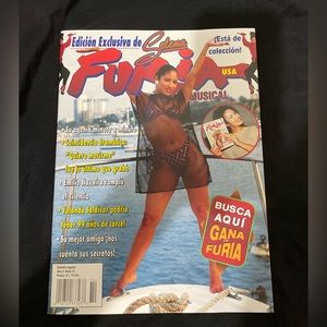 Limited edition Selena Quintanilla furia magazine